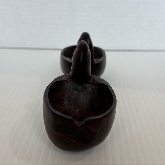 Vintage Duck Salt & Pepper Cellar Wood Hand Carving - Picture 3 of 9